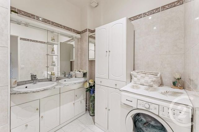 Appartement F4 à vendre - 4 pièces - 82.0 m2 - NEUILLY SUR SEINE - 92 - ILE-DE-FRANCE - Century 21 Eric Sellier