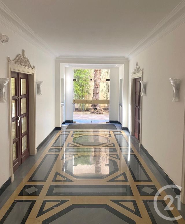 Appartement F2 à vendre - 2 pièces - 51.26 m2 - NEUILLY SUR SEINE - 92 - ILE-DE-FRANCE - Century 21 Eric Sellier