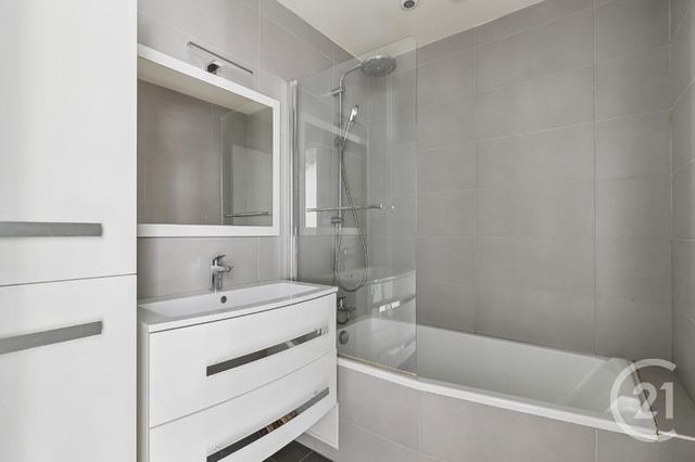 Appartement F5 à vendre - 5 pièces - 126.0 m2 - NEUILLY SUR SEINE - 92 - ILE-DE-FRANCE - Century 21 Eric Sellier