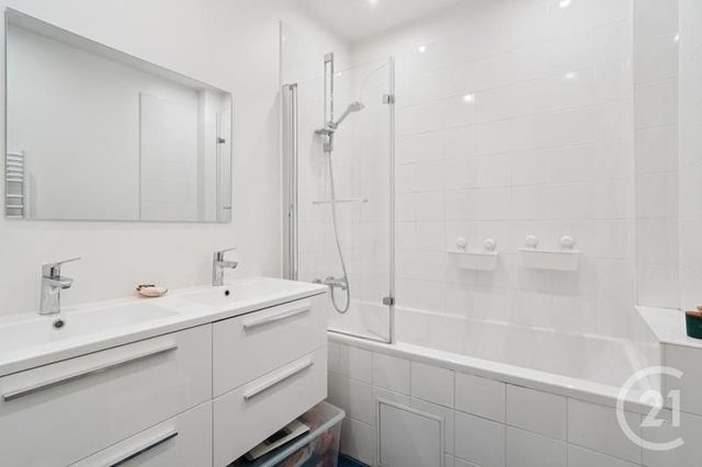 Appartement F4 à vendre - 4 pièces - 80.0 m2 - NEUILLY SUR SEINE - 92 - ILE-DE-FRANCE - Century 21 Eric Sellier