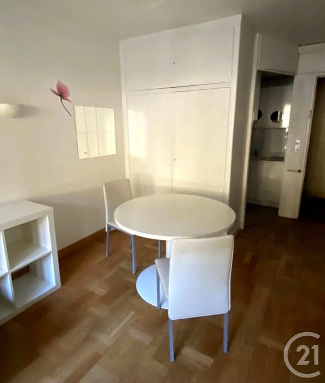Appartement F1 à vendre - 1 pièce - 19.4 m2 - NEUILLY SUR SEINE - 92 - ILE-DE-FRANCE - Century 21 Eric Sellier