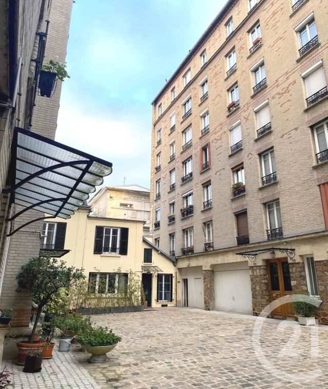Appartement F2 à louer - 2 pièces - 44.0 m2 - NEUILLY SUR SEINE - 92 - ILE-DE-FRANCE - Century 21 Eric Sellier