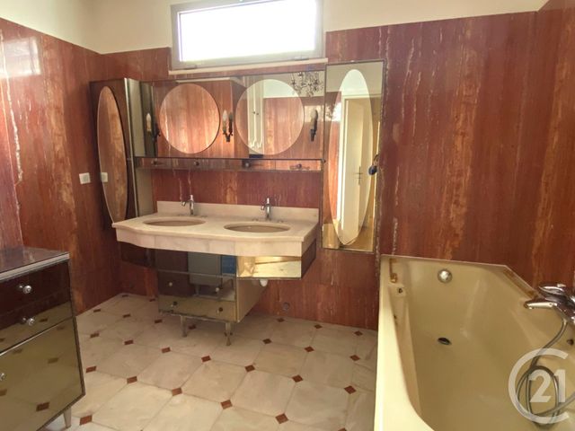 Appartement F5 à louer - 5 pièces - 123.0 m2 - NEUILLY SUR SEINE - 92 - ILE-DE-FRANCE - Century 21 Eric Sellier