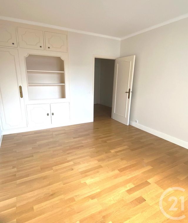 Appartement F5 à louer - 5 pièces - 123.0 m2 - NEUILLY SUR SEINE - 92 - ILE-DE-FRANCE - Century 21 Eric Sellier