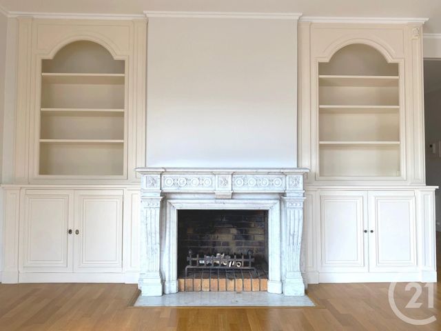 Appartement F5 à louer - 5 pièces - 123.0 m2 - NEUILLY SUR SEINE - 92 - ILE-DE-FRANCE - Century 21 Eric Sellier