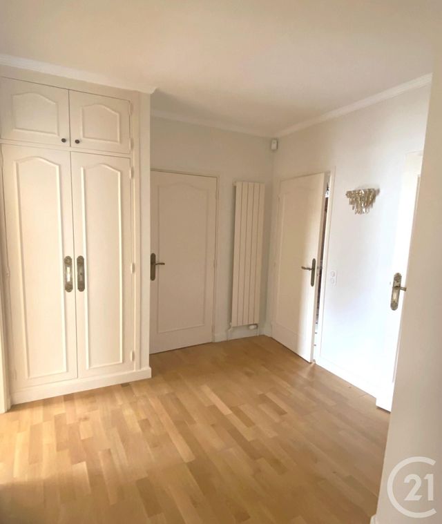 Appartement F5 à louer - 5 pièces - 123.0 m2 - NEUILLY SUR SEINE - 92 - ILE-DE-FRANCE - Century 21 Eric Sellier