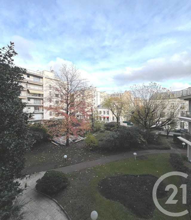 Afficher la photo en grand Appartement F2 à vendre - 2 pièces - 54.0 m2 - NEUILLY SUR SEINE - 92 - ILE-DE-FRANCE - Century 21 Eric Sellier