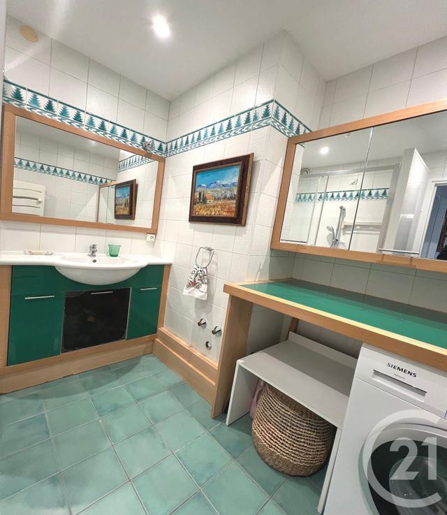 Afficher la photo en grand Appartement F2 à vendre - 2 pièces - 54.0 m2 - NEUILLY SUR SEINE - 92 - ILE-DE-FRANCE - Century 21 Eric Sellier