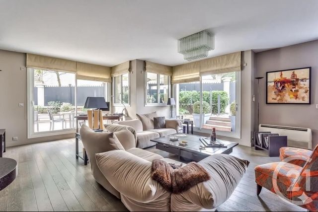 Appartement F5 à vendre - 5 pièces - 129.0 m2 - NEUILLY SUR SEINE - 92 - ILE-DE-FRANCE - Century 21 Eric Sellier