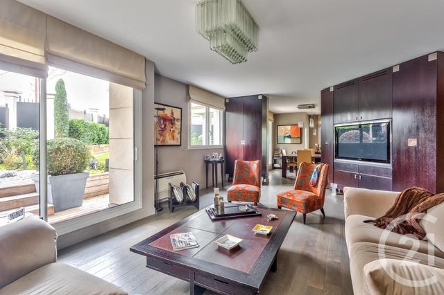Appartement F5 à vendre - 5 pièces - 129.0 m2 - NEUILLY SUR SEINE - 92 - ILE-DE-FRANCE - Century 21 Eric Sellier