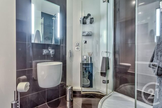 Appartement F5 à vendre - 5 pièces - 129.0 m2 - NEUILLY SUR SEINE - 92 - ILE-DE-FRANCE - Century 21 Eric Sellier