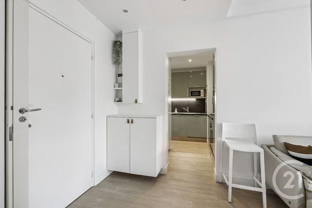 Appartement F3 à vendre - 3 pièces - 65.0 m2 - NEUILLY SUR SEINE - 92 - ILE-DE-FRANCE - Century 21 Eric Sellier