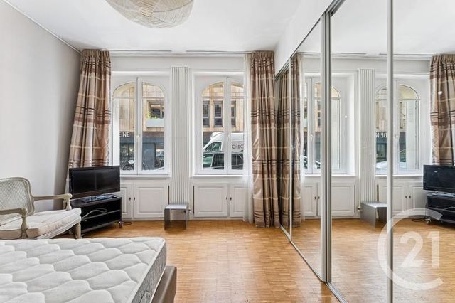 Appartement F2 à vendre - 2 pièces - 43.0 m2 - NEUILLY SUR SEINE - 92 - ILE-DE-FRANCE - Century 21 Eric Sellier