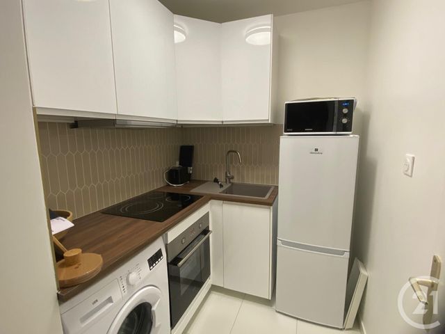 Appartement F1 à louer - 1 pièce - 32.0 m2 - NEUILLY SUR SEINE - 92 - ILE-DE-FRANCE - Century 21 Eric Sellier
