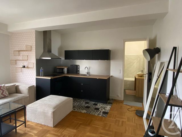 Appartement F2 à louer - 2 pièces - 33.0 m2 - NEUILLY SUR SEINE - 92 - ILE-DE-FRANCE - Century 21 Eric Sellier