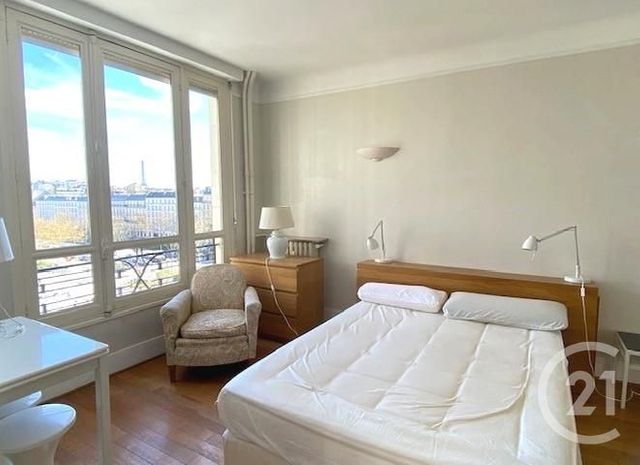 Appartement F2 à louer - 2 pièces - 48.0 m2 - NEUILLY SUR SEINE - 92 - ILE-DE-FRANCE - Century 21 Eric Sellier