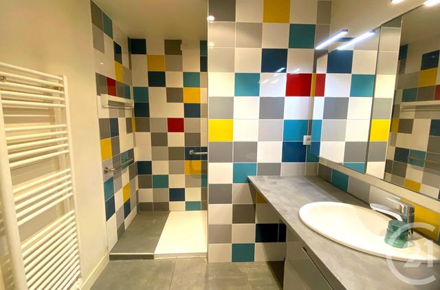 Appartement F2 à vendre - 2 pièces - 57.0 m2 - PARIS - 75017 - ILE-DE-FRANCE - Century 21 Eric Sellier