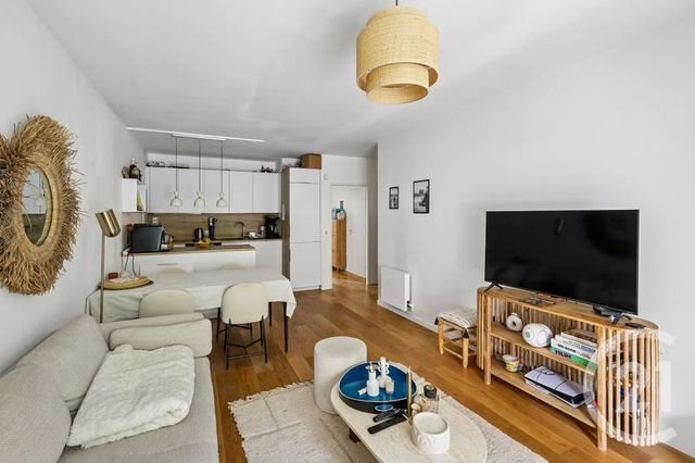 Appartement F3 à vendre - 3 pièces - 71.0 m2 - PUTEAUX - 92 - ILE-DE-FRANCE - Century 21 Eric Sellier