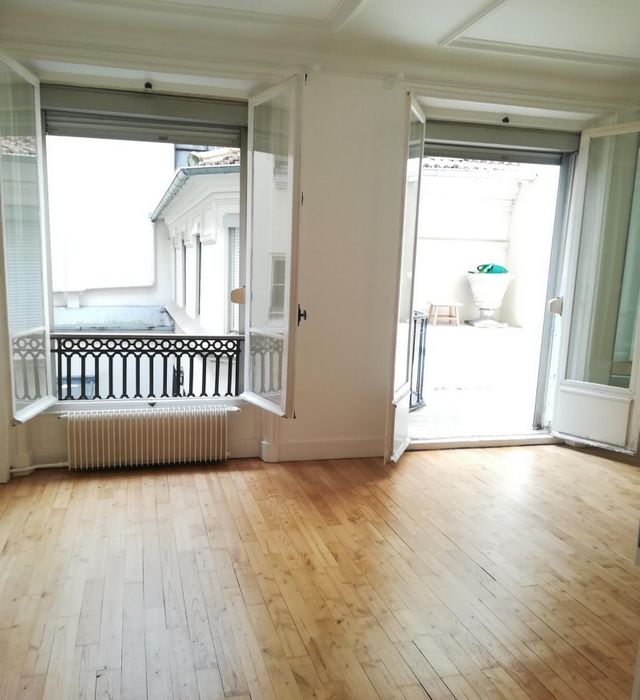 - NEUILLY SUR SEINE - 